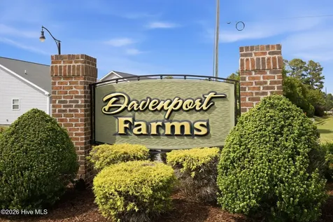 2537 Rhinestone Drive Winterville NC 28590