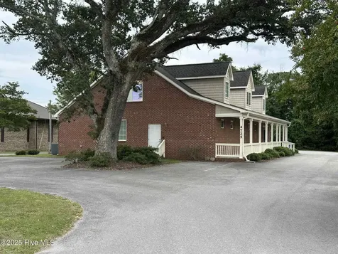 4725 Country Club Road Morehead City NC 28557