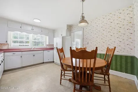 2000 Carey Road Kinston NC 28501