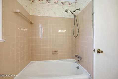 2000 Carey Road Kinston NC 28501