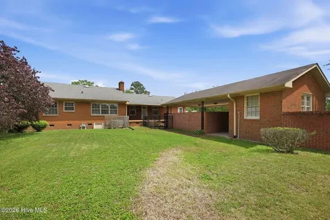2000 Carey Road Kinston NC 28501