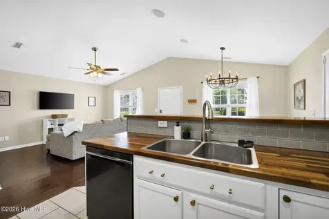 7230 Copperfield Court Wilmington NC 28411