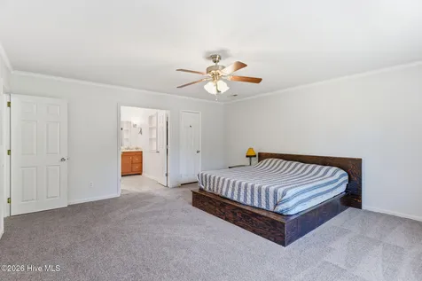 230 Greenwich Lane Wilmington NC 28409