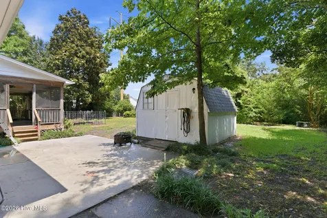 230 Greenwich Lane Wilmington NC 28409