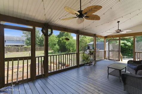 230 Greenwich Lane Wilmington NC 28409