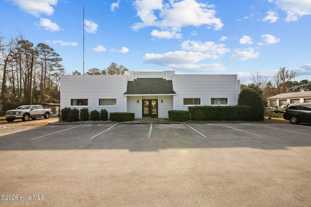 2305 Trent Road New Bern NC 28562