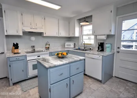 461 E Third Street Ocean Isle Beach NC 28469