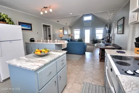 461 E Third Street Ocean Isle Beach NC 28469