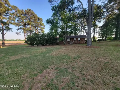 4338 Grifton Hugo Road Grifton NC 28530