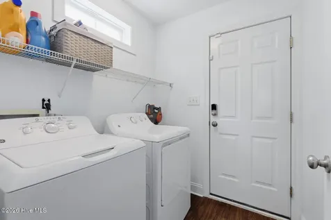 302 Crystal Falls Court Jacksonville NC 28546
