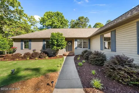 134 Fawnwood Drive Seven Lakes NC 27376