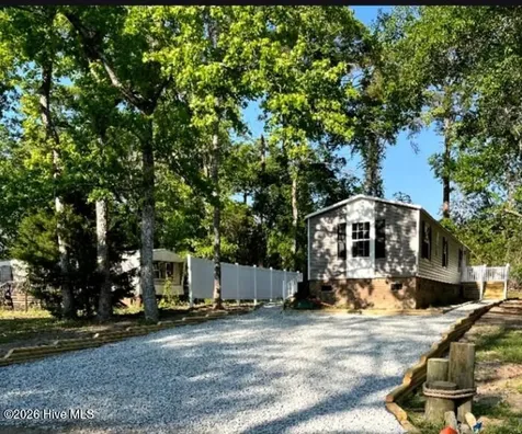232 Lake Drive SW Supply NC 28462