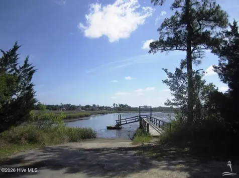 232 Lake Drive SW Supply NC 28462