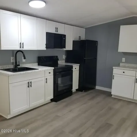 232 Lake Drive SW Supply NC 28462
