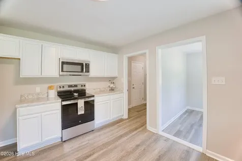 308 Big Tree Lane Chinquapin NC 28521
