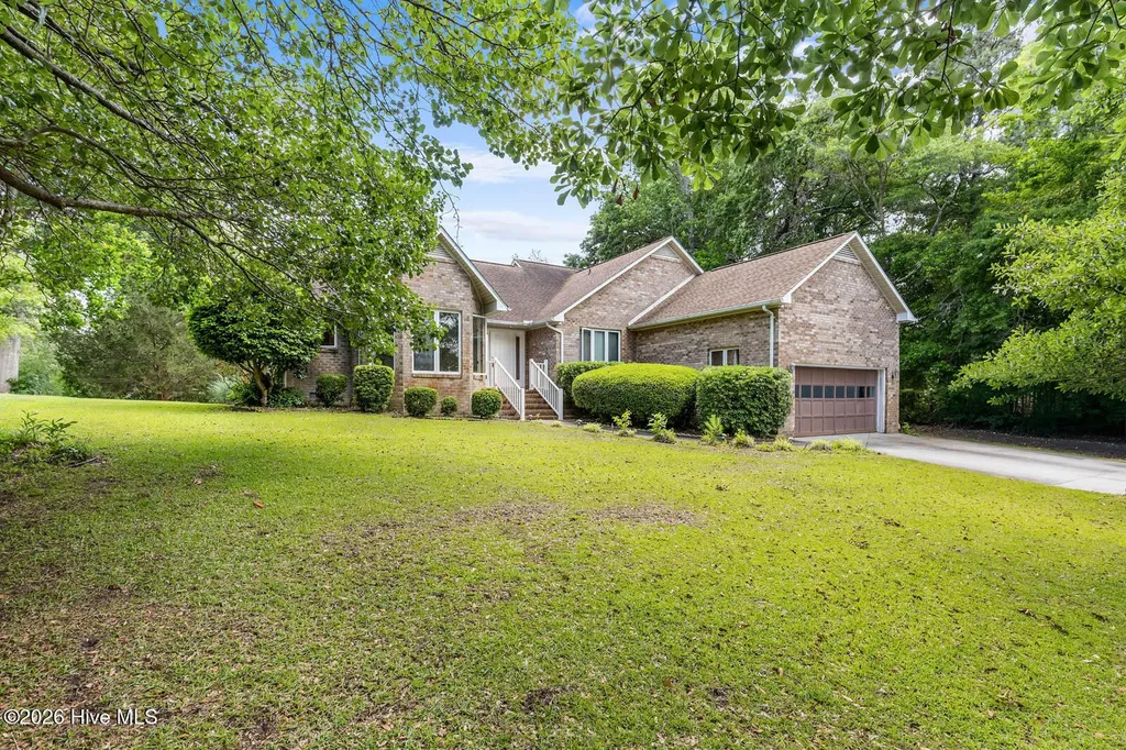 518 Chadwick Shores Drive Sneads Ferry NC 28460