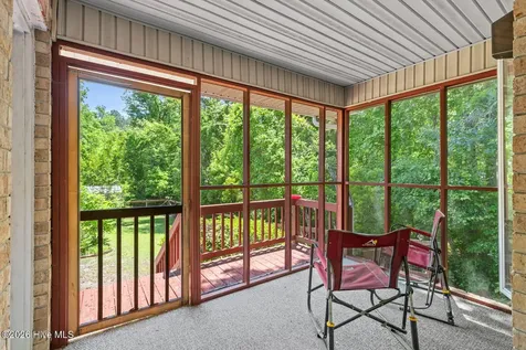 518 Chadwick Shores Drive Sneads Ferry NC 28460