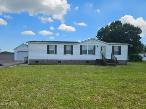 108 Tiff Lane Elizabeth City NC 27909