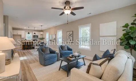 93 J E Batson Road Hampstead NC 28443