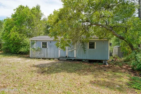 2320 Robert Hoke Road Wilmington NC 28412