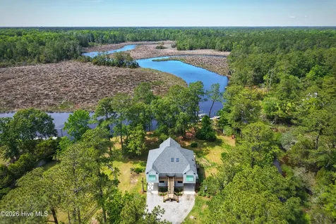 1002 Howells Road Grantsboro NC 28529