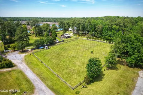 1002 Howells Road Grantsboro NC 28529
