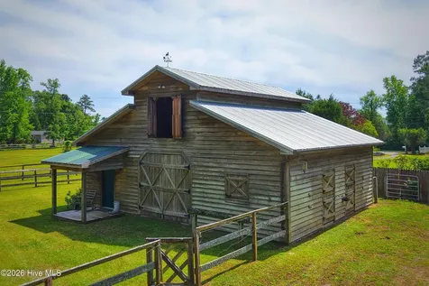 1002 Howells Road Grantsboro NC 28529