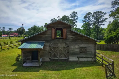 1002 Howells Road Grantsboro NC 28529