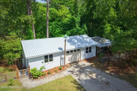 1002 Howells Road Grantsboro NC 28529
