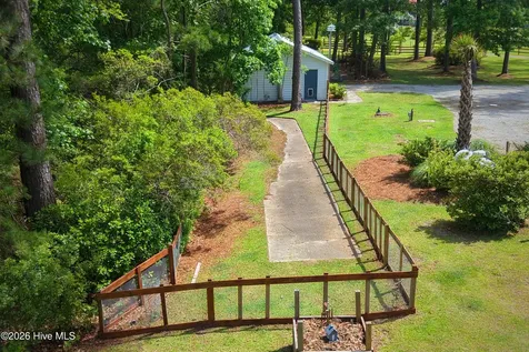 1002 Howells Road Grantsboro NC 28529
