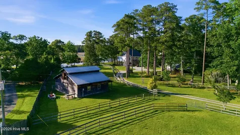 1002 Howells Road Grantsboro NC 28529
