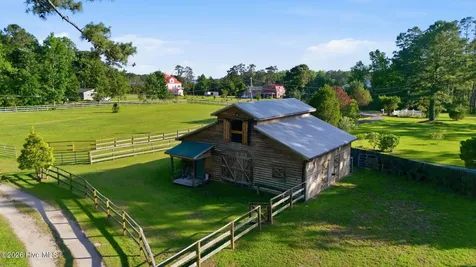 1002 Howells Road Grantsboro NC 28529
