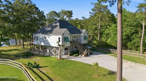 1002 Howells Road Grantsboro NC 28529