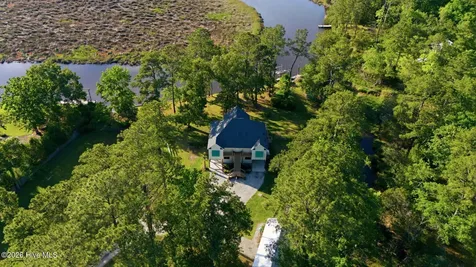1002 Howells Road Grantsboro NC 28529