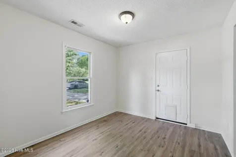 200 E Cameron Court Jacksonville NC 28546