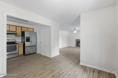 200 E Cameron Court Jacksonville NC 28546