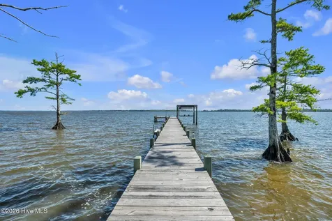 262 Ainsley Road Hertford NC 27944