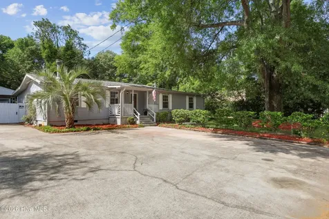 210 Rutledge Drive Wilmington NC 28412