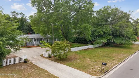 210 Rutledge Drive Wilmington NC 28412
