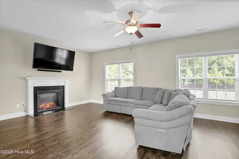 111 Wee Toc Trail Jacksonville NC 28546