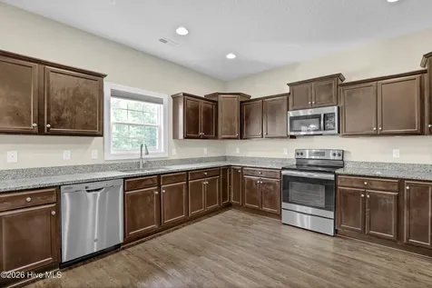 111 Wee Toc Trail Jacksonville NC 28546