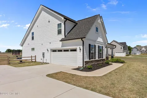 289 Rocking Horse Lane Raeford NC 28376