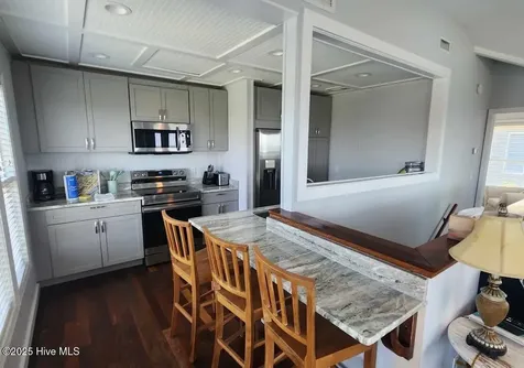 112 Oneal Drive Ocracoke NC 27960