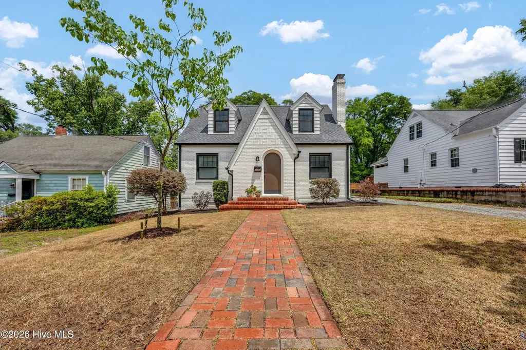 1935 Monroe Street Wilmington NC 28401