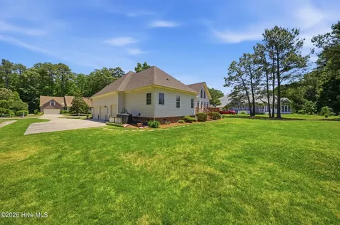 156 Broad River Drive Hertford NC 27944
