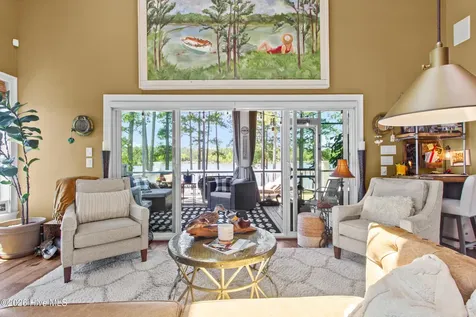 250 Hunters Point Drive Vandemere NC 28587