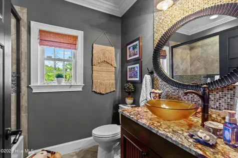 250 Hunters Point Drive Vandemere NC 28587