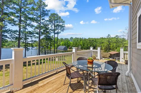 250 Hunters Point Drive Vandemere NC 28587