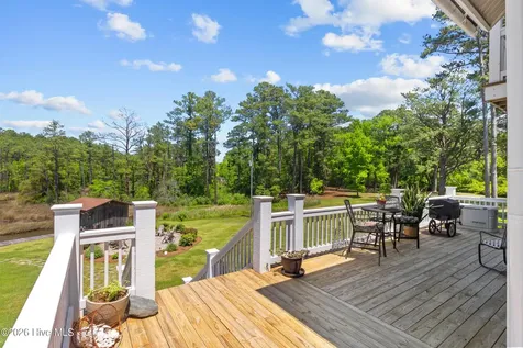 250 Hunters Point Drive Vandemere NC 28587