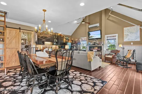 250 Hunters Point Drive Vandemere NC 28587